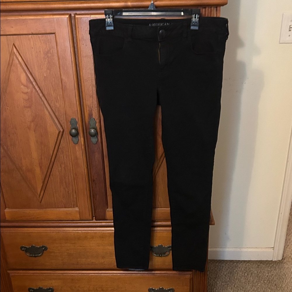 American Eagle Black Skinny Jeans
